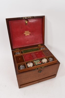 Lot 967 - Victorian fiddle-backmahogany toiletry box