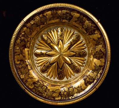 Lot 955 - Near pair of early 19th century Viennese verre-églomisé dishes, in glazed box frames