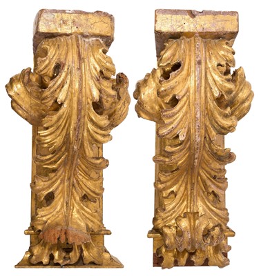 Lot 1445 - Striking pair of 18th / 19th century carved gilt wood wall brackets