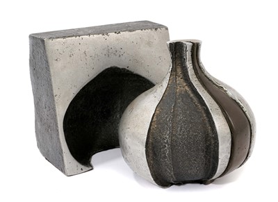 Lot 1004 - Jonathan Clarke (b.1961) aluminium sculpture, Onion