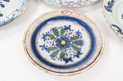 Lot 18 - Seven assorted Delftware plates