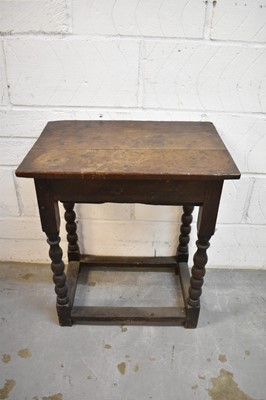 Lot 1459 - Late 17th century oak side table