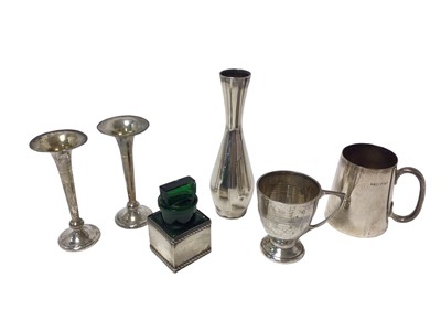 Lot 434 - Selection of miscellaneous early 20th century silver.