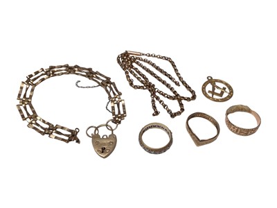 Lot 76 - Group of 9ct gold jewellery
