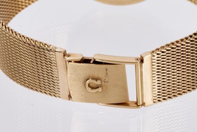 Lot 610 - Gentlemens Omega De Ville 9ct gold wristwatch