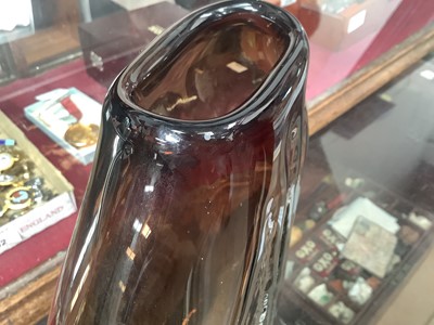 Lot 1149 - Whitefriars cinnamon shoulder vase