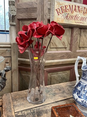 Lot 33 - Lot model poppies from the Tower of London WW1 commemoration