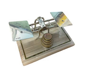 Lot 296 - Set of George V silver letter / postal scales, on an onyx base inlaid with malachite