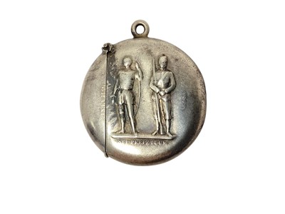 Lot 2 - H.M. King Edward VII Royal presentation National Rifle Association Bisley silver Vesta case