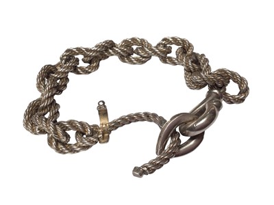 Lot 119 - Hermès silver (800) rope twist oval link bracelet with hook and eye detail
