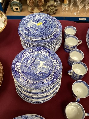 Lot 1103 - Extensive collection of Copeland Spode blue and white Italian pattern tea, coffee and dinner ware (qty)