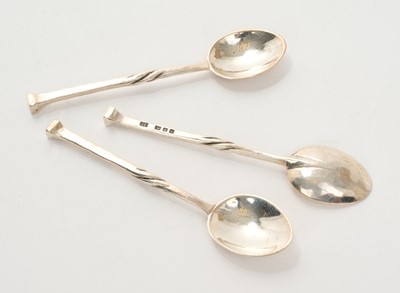 Lot 297 - Cased set of twelve teaspoons by Omar Ramsden