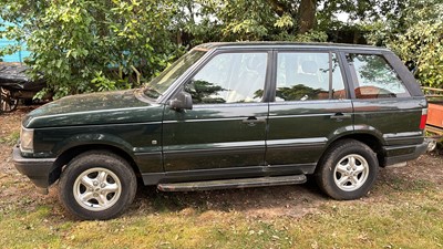 Lot 21 - Land Rover, Range Rover 2.5 DSE Automatic, reg. no. NM02 BXL