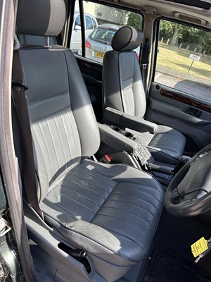 Lot 21 - Land Rover, Range Rover 2.5 DSE Automatic, reg. no. NM02 BXL