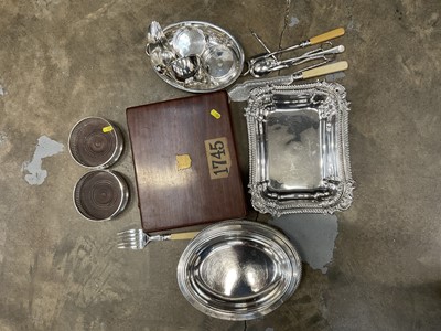 Lot 137 - Mixed group of silver plate to include pairs of wine coasters, entree dishes, mother of pearl handled fruit cutlery and other items