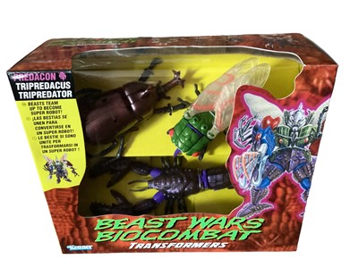 Lot 37 - Kenner (c1997) Beast Wars Biocombat Transformers Predacon Tripredacus Tripredator No.80359, Maximal Magnaboss No.80358, Predacon Inferno Formicula No.80326, Predacon Transquito Zanzara No.80362,...