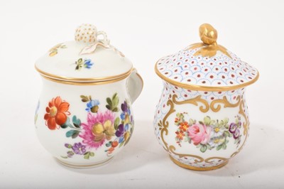 Lot 166 - German porcelain custard cup and cover, and a Sèvres-style custard cup and cover