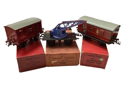 Lot 106 - Hornby O Gauge boxed rolling stock including No.1 Crane Truck, No.1 Milk Traffic Van, No.1 Passenger Brake Van No.41 Passenger Coaches & others, approx. 22 total (1 box)