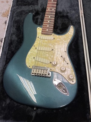 Lot 2276 - 1980s Fender Stratocaster guitar