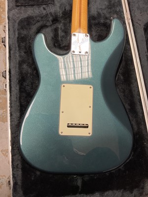 Lot 2276 - 1980s Fender Stratocaster guitar