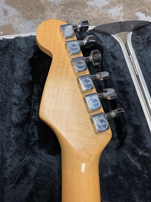 Lot 2276 - 1980s Fender Stratocaster guitar