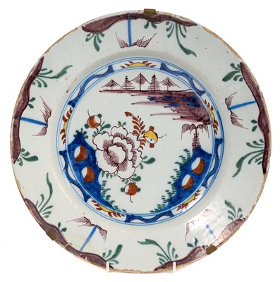 Lot 249 - 18th century polychrome delftware dish