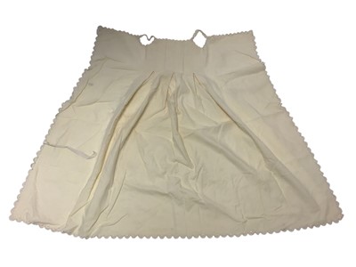 Lot 41 - Early 20th century Royal Christening gown