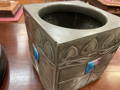 Lot 993 - Liberty Tudric pewter biscuit barrel