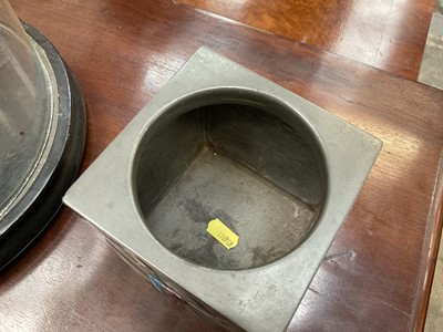 Lot 993 - Liberty Tudric pewter biscuit barrel