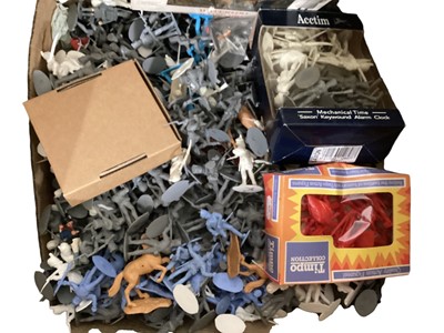 Lot 314 - Selection of soldiers including Knights, Greeks, Pirates & Napolionic etc (8 boxes)
