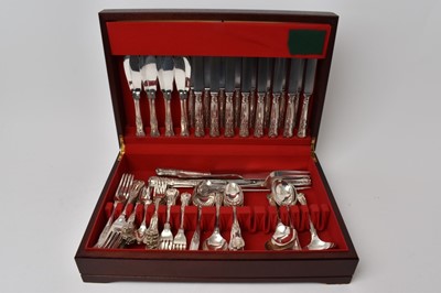 Lot 510 - A comprehensive selection of matching contemporary silver Kings pattern with diamond heel cutlery