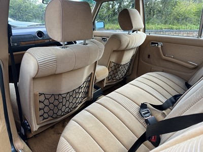 Lot 5 - 1983 Mercedes - Benz 280E W123, 2746cc, automatic, 4 door saloon, reg. no. OGK 17Y