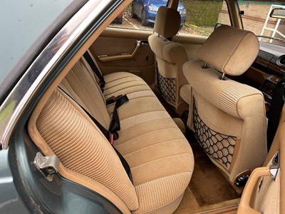 Lot 5 - 1983 Mercedes - Benz 280E W123, 2746cc, automatic, 4 door saloon, reg. no. OGK 17Y