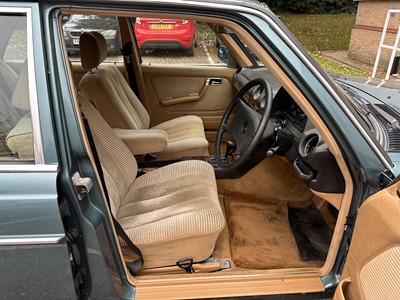 Lot 5 - 1983 Mercedes - Benz 280E W123, 2746cc, automatic, 4 door saloon, reg. no. OGK 17Y