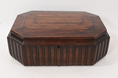 Lot 1152 - Early 19th century Anglo-Indian hardwood box