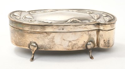 Lot 331 - Art Nouveau silver trinket box