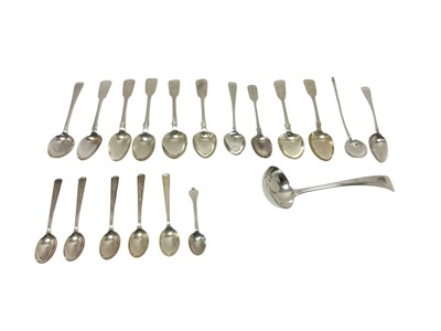 Lot 421 - Selection of Georgian and later tea and coffee spoons
