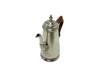 Lot 298 - Good quality George II style silver coffee pot (London 1968)