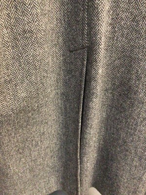 Lot 2150 - Burberrys' men's grey herringbone Harris Tweed overcoat. Size 52 RL.