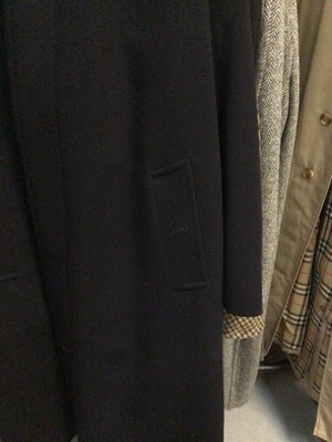Lot 2150 - Burberrys' men's grey herringbone Harris Tweed overcoat. Size 52 RL.