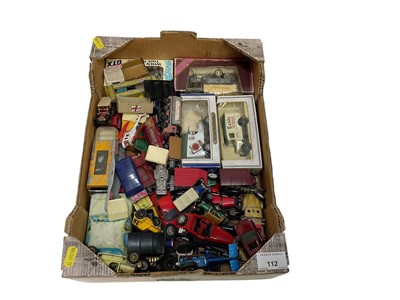 Lot 112 - Group of boxed and unboxed diecast model cars.