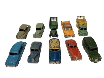 Lot 1832 - Selection of loose Dinky diecast models including Racing Cars, Sports Cars, lorries & other vehicles (2 boxes)
