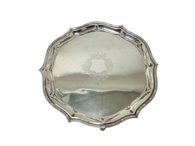 Lot 367 - Edwardian silver salver