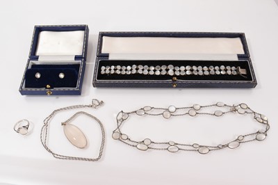 Lot 614 - Group of silver mounted moonstone jewellery