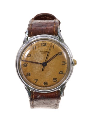 Lot 767 - 1940s gentlemen's Tudor wristwatch in stainless steel case on brown leather strap