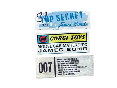 Lot 1852 - Corgi 1967 diecast 007 James Bond Gold Aston Martin DB5, boxed No.261