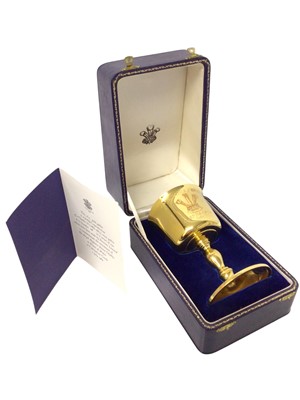 Lot 300 - Fine and rare 18ct gold chalice made to commemorate the investiture of H.R.H. Prince Charles as Prince of Wales at Caernarvon Castle in 1969 finely engraved with Prince of Wales feather crest, i...