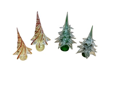 Lot 2763 - Group of four abstract art glass (possibly venetian) Christmas Trees, together with eight glass plates (12)