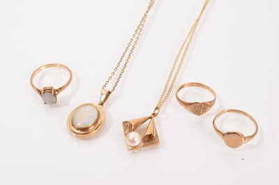 Lot 720 - Oval opal pendant in 9ct gold mount on chain, cultured pearl pendant on chain, 9ct gold opal doublet ring and two 9ct gold signet rings