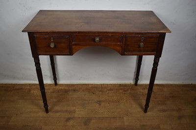 Lot 1562 - Regency mahogany dressing table
